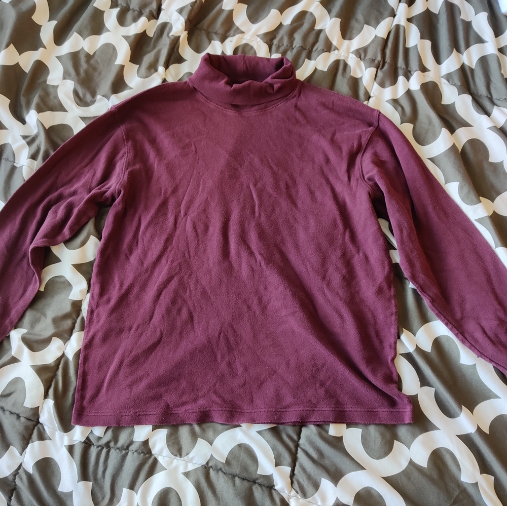 🤑4 for $20| St. John's Bay maroon turtleneck